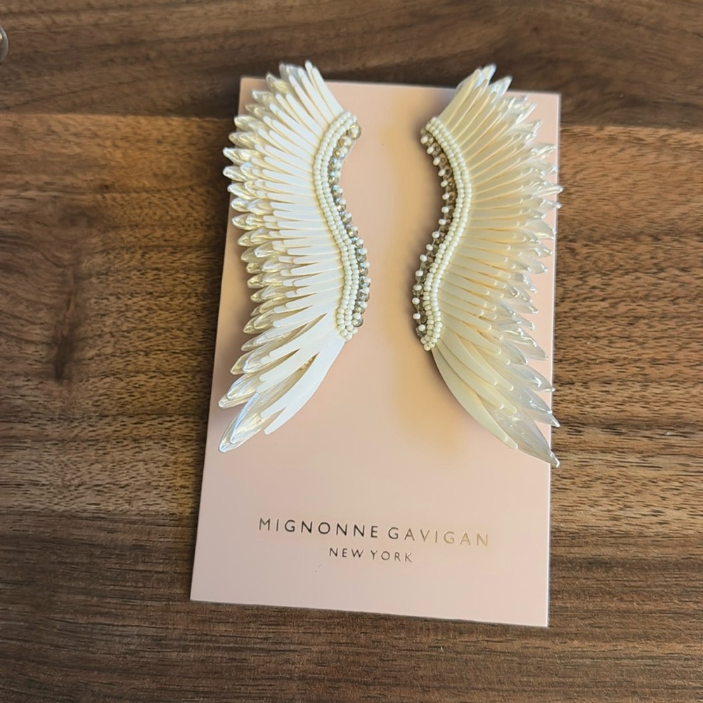 Mignonne Gavigan Cream Wing Earrings - Picture 3 of 4